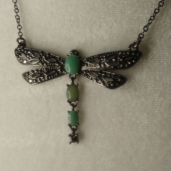 Source Unknown Jewelry - Dragonfly Pendant Necklace Lucite Turquoise Beads Rhinestone 16.5"  Black Chain